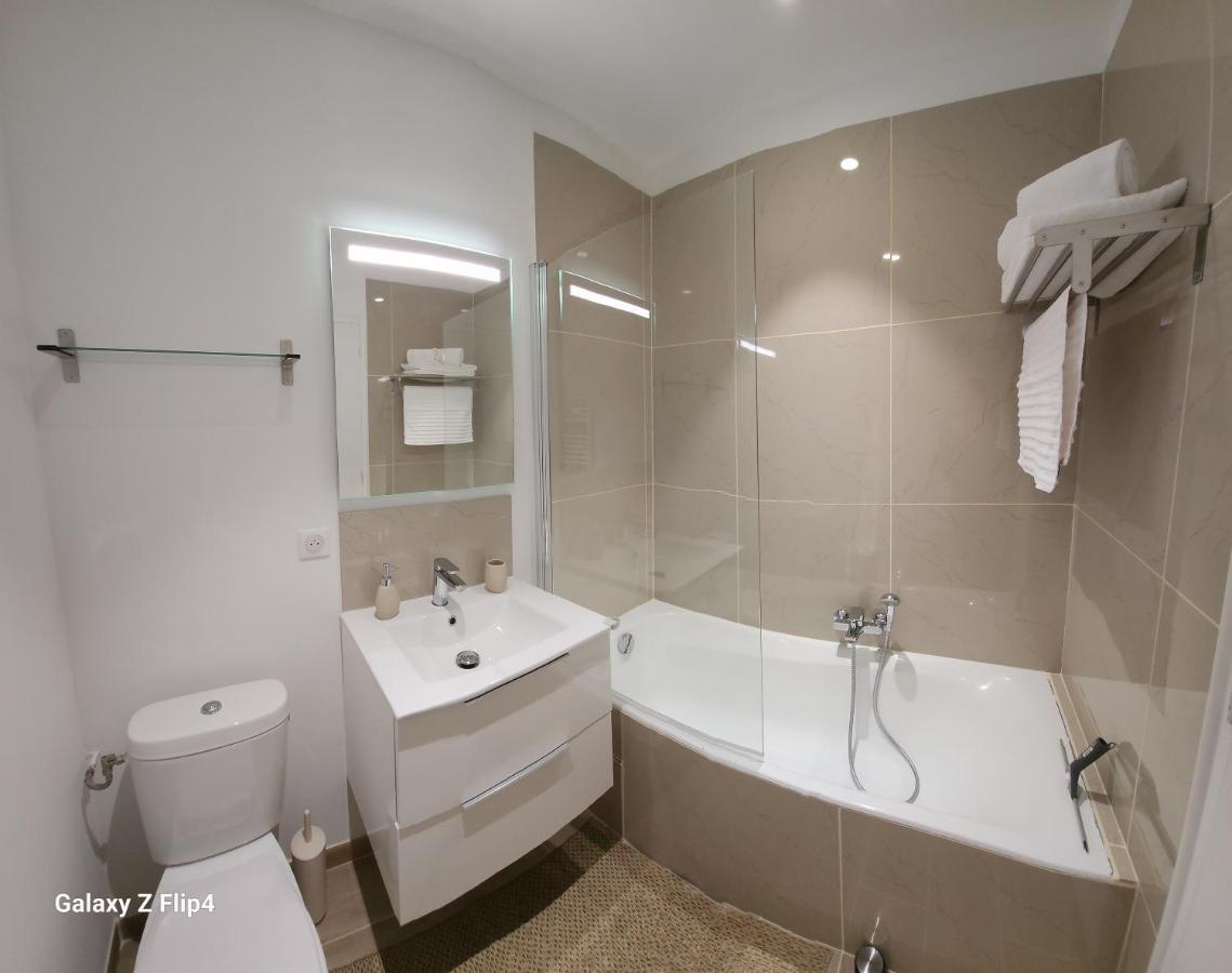 Charmant Studio Vue Mer / Parking / Plage A 200M Bastia  Exterior foto